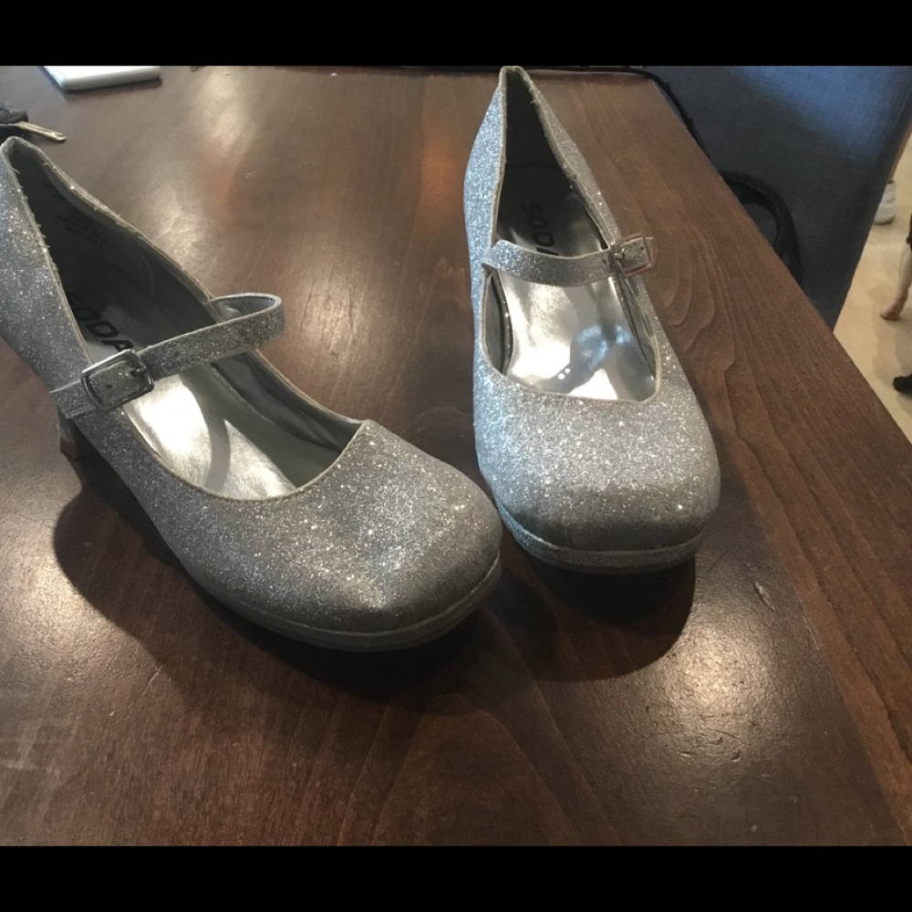 Girls Silver Glitter Heels